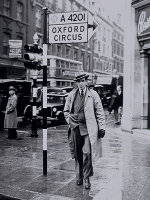 Ed Murrow at Oxford Circus